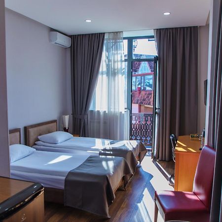 Irmeni Hotel Tbilisi Eksteriør billede