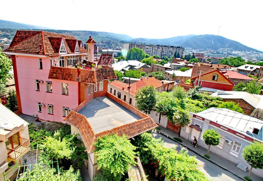 Irmeni Hotel Tbilisi Eksteriør billede