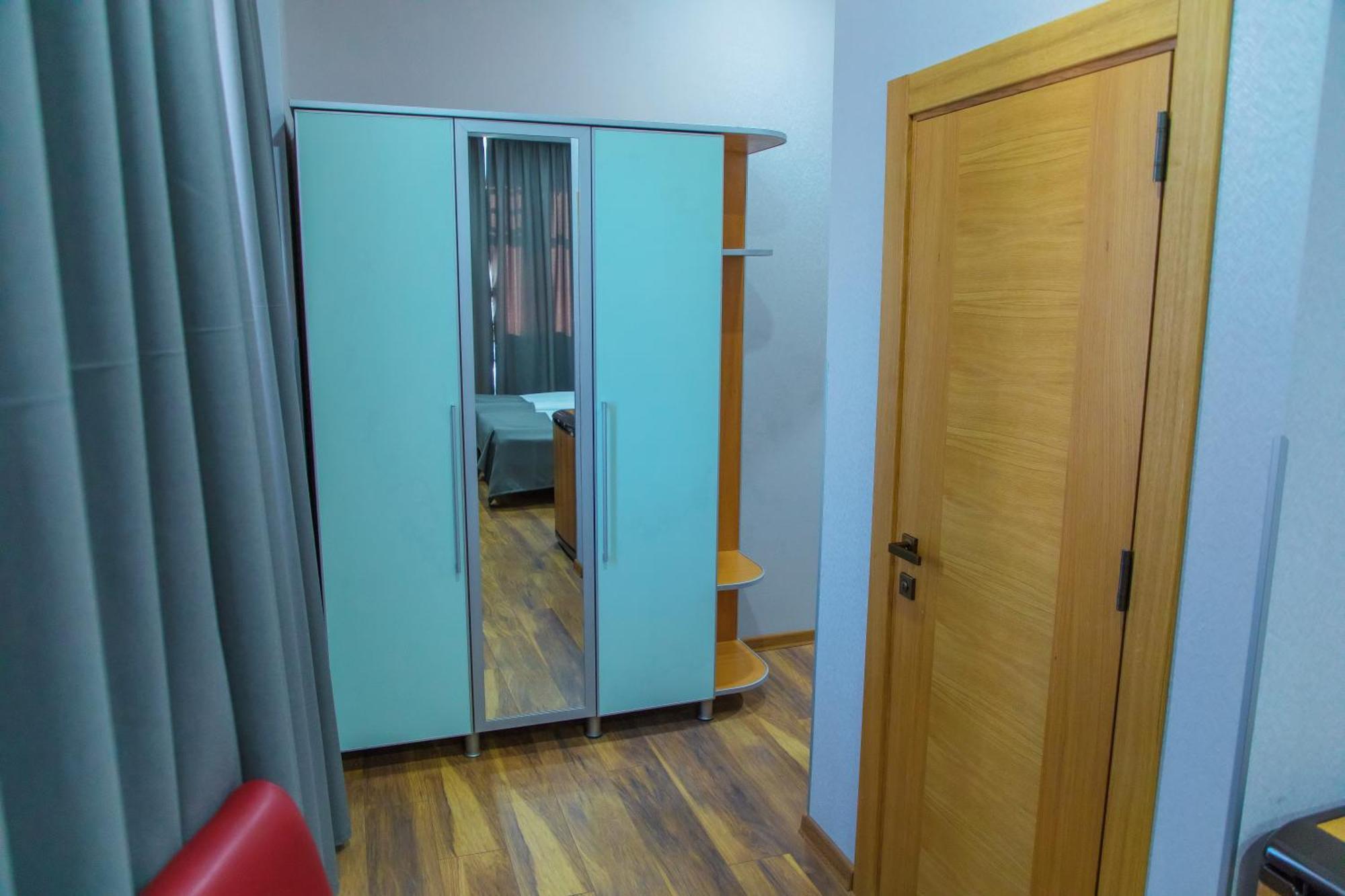 Irmeni Hotel Tbilisi Eksteriør billede