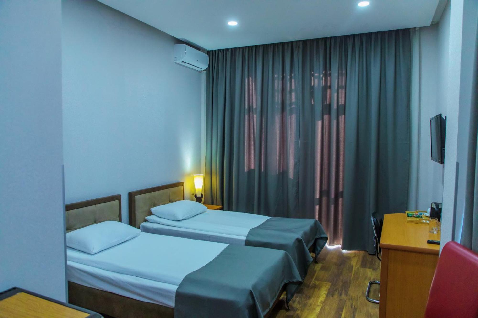 Irmeni Hotel Tbilisi Eksteriør billede