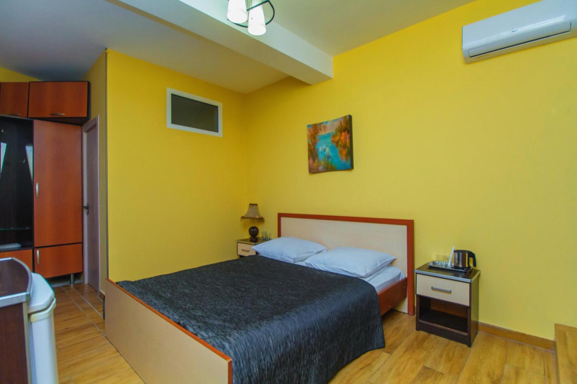 Irmeni Hotel Tbilisi Eksteriør billede