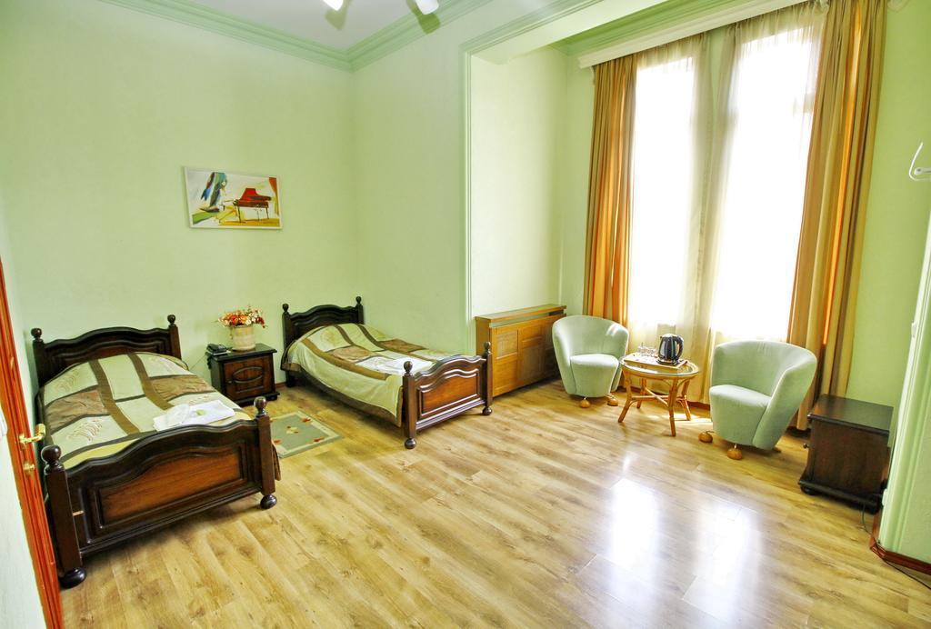 Irmeni Hotel Tbilisi Eksteriør billede