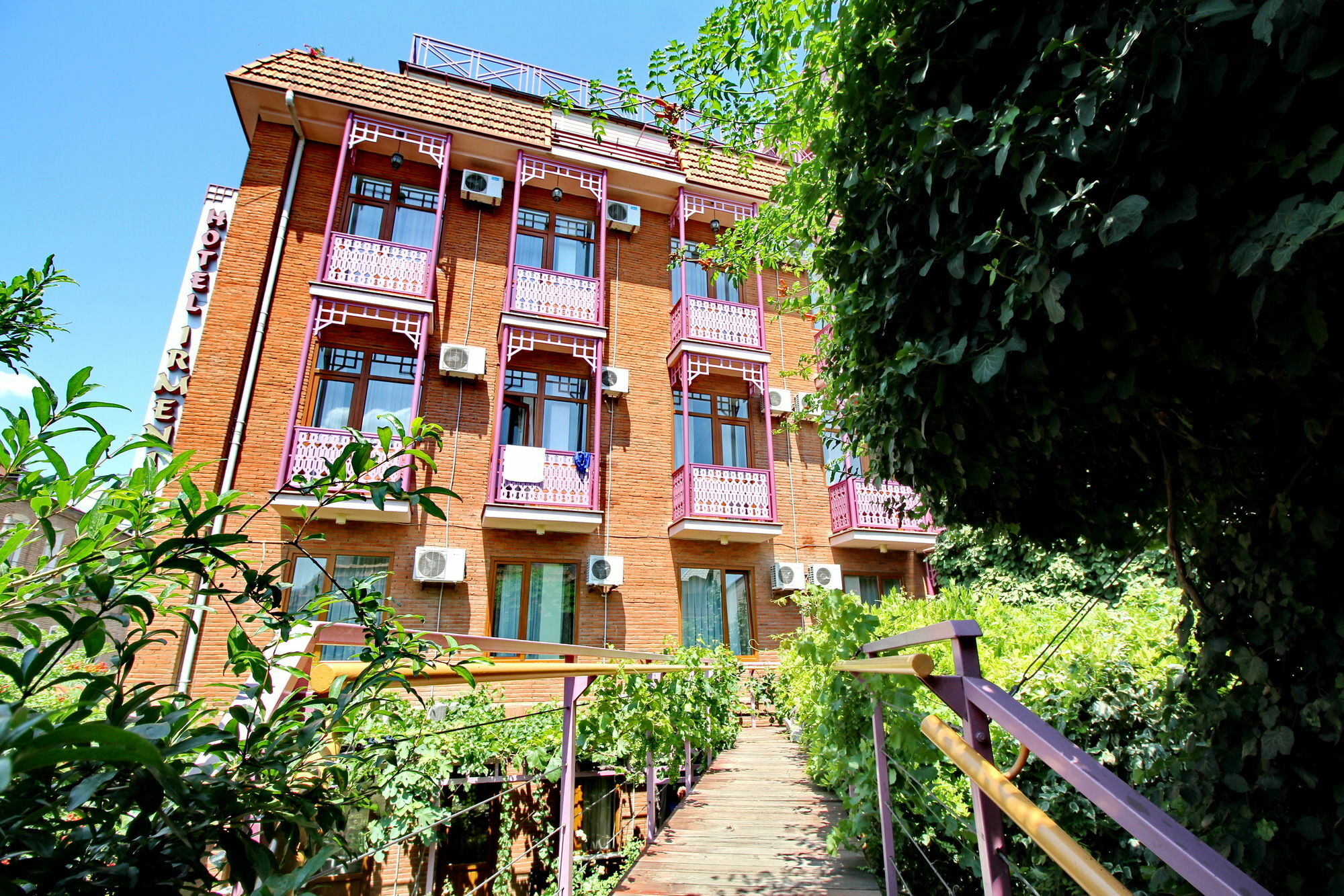 Irmeni Hotel Tbilisi Eksteriør billede
