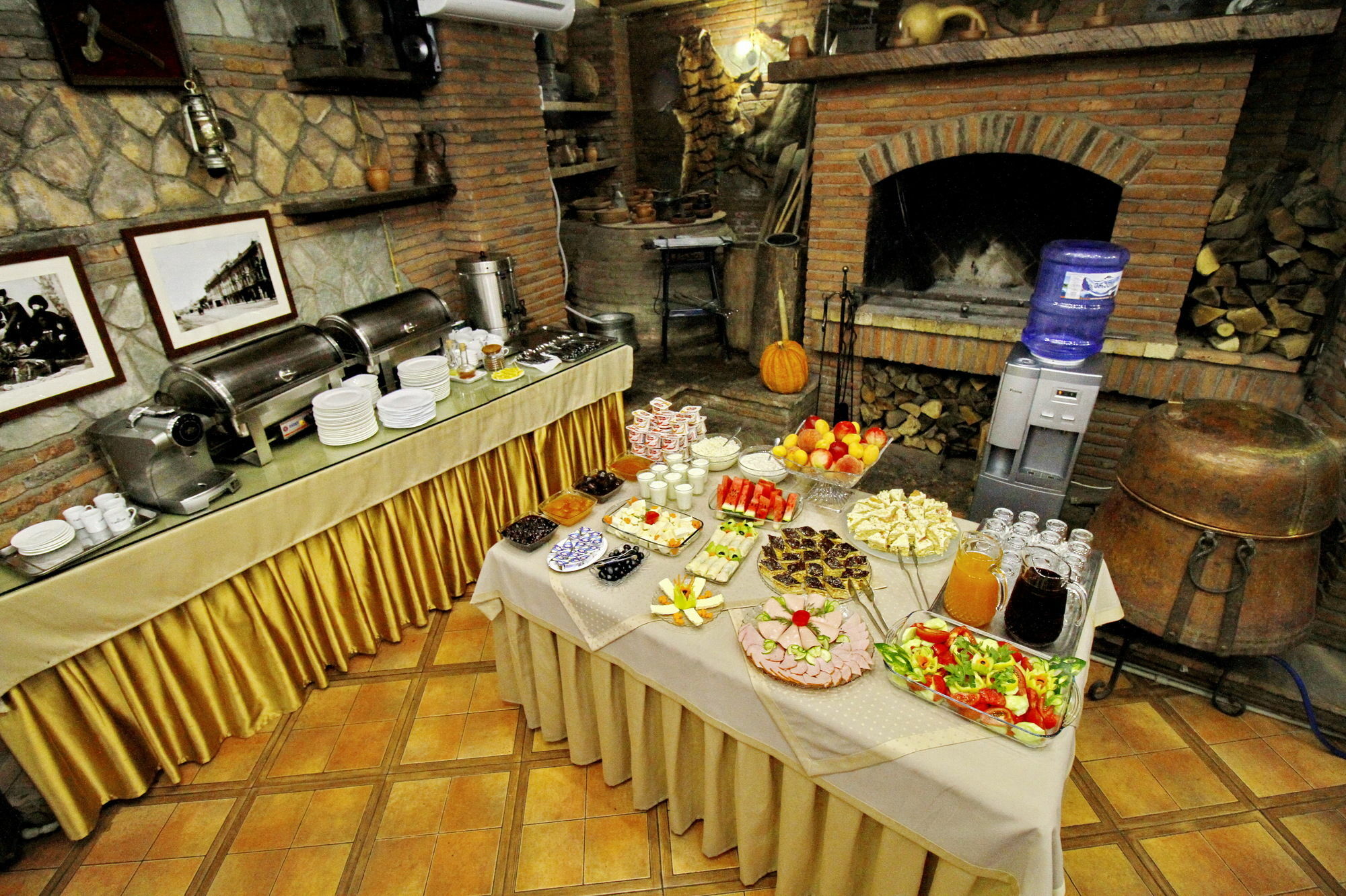 Irmeni Hotel Tbilisi Eksteriør billede